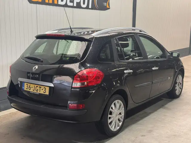 Renault Clio view 5