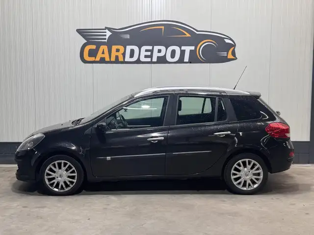 Renault Clio view 8
