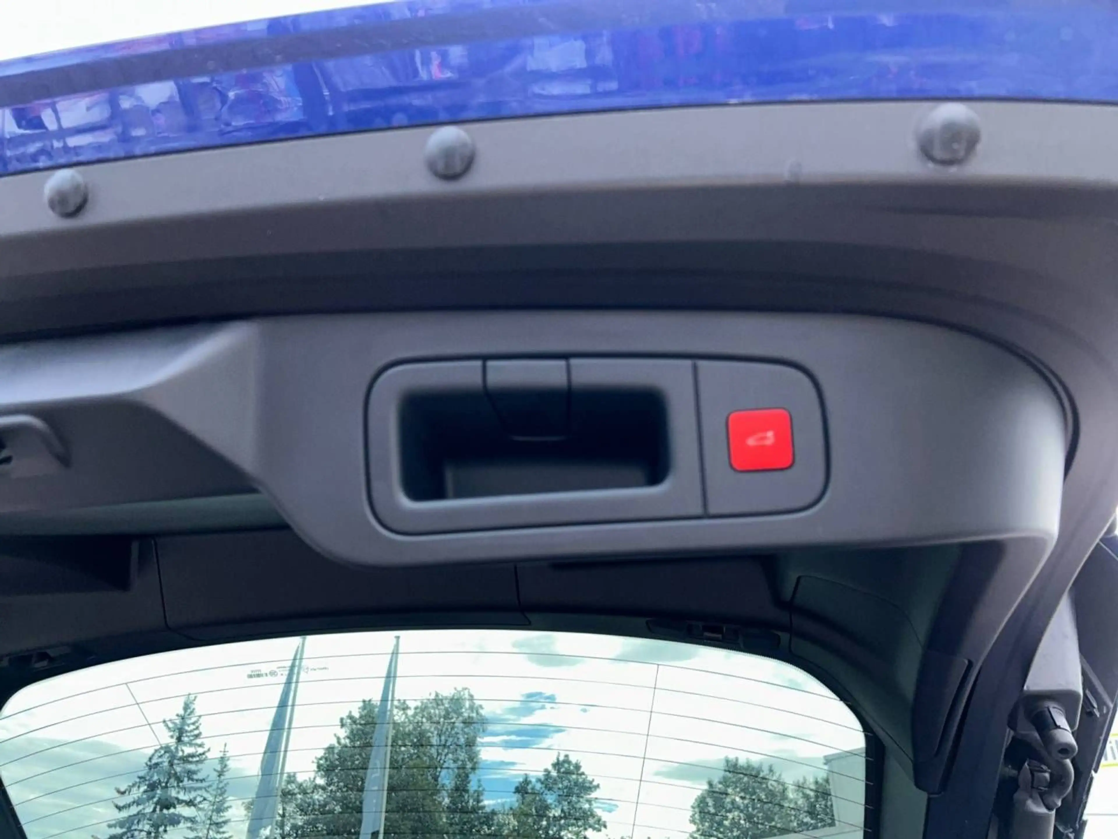 Citroen C5 X PureTech 180 S&S EAT8 Shine Pack — photo 13