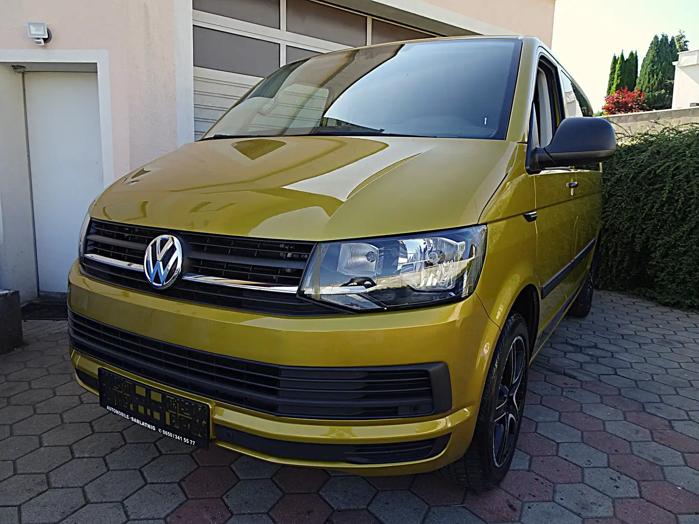 Volkswagen T6 Multivan Trendline 2,0 TDI SCR Or - 1