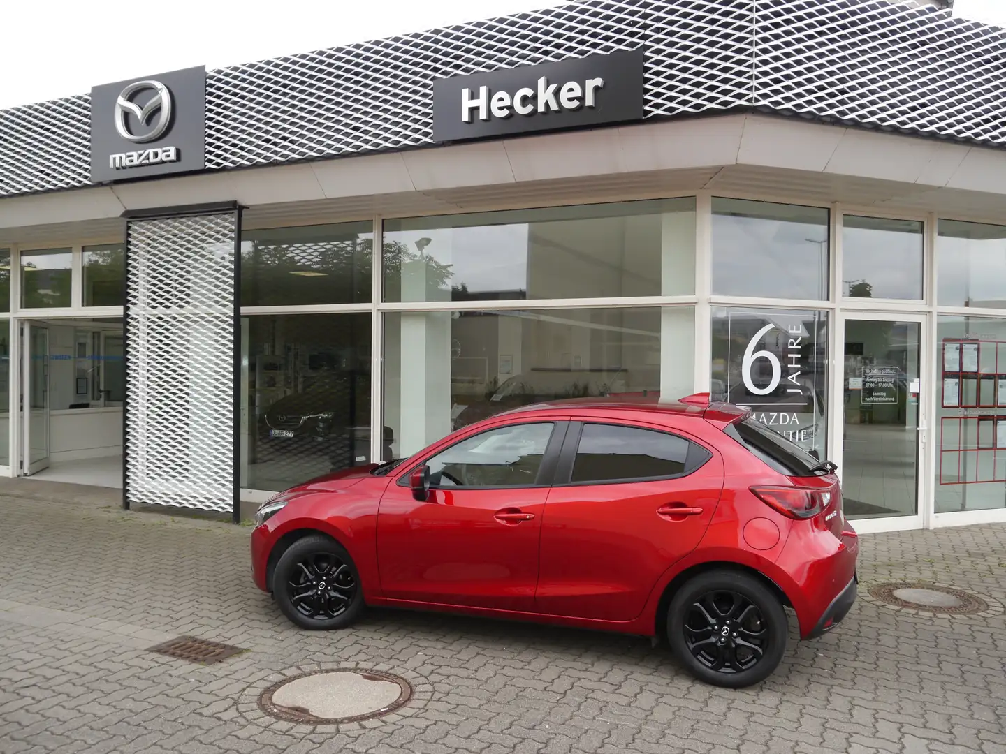 Mazda 2 SKYACTIV-G 90 KIZOKU SOMMER-AKTION MIT LED LICHT Roşu - 1