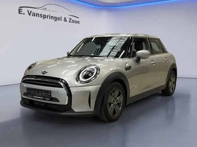 MINI Cooper 5D