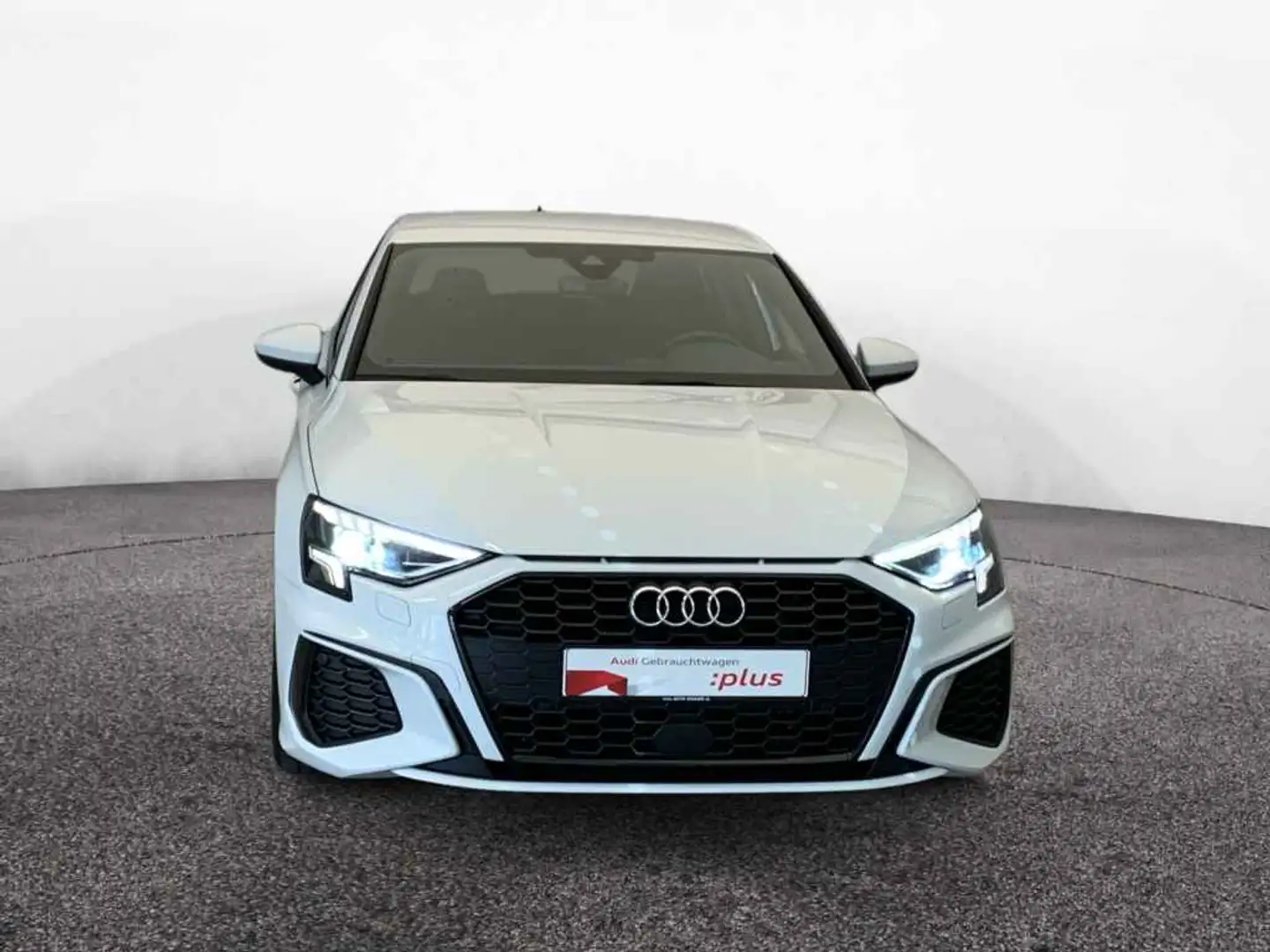 Audi A3 Sportback 35 TFSI 2x S line *LED*PDC*SHZ*18"* Weiß - 2