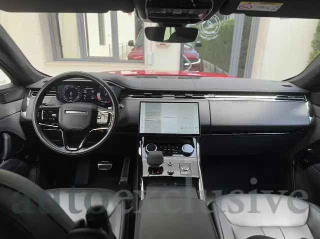 Land Rover Range Rover view 6