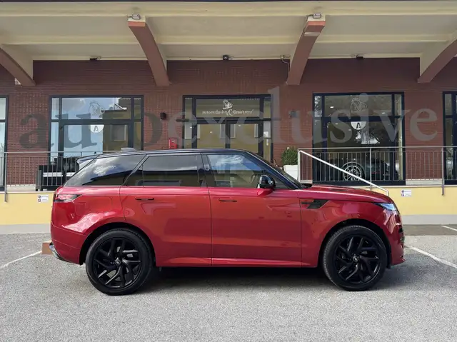 Land Rover Range Rover view 5