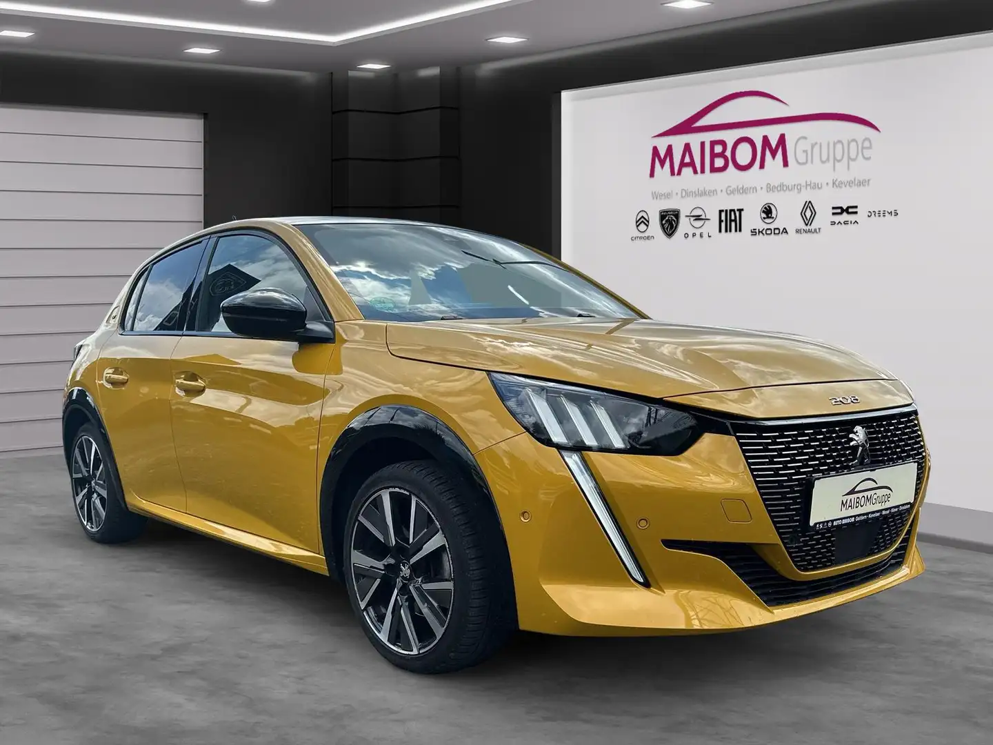 Peugeot 208 GT 1.2 PureTech 100 Gelb - 2