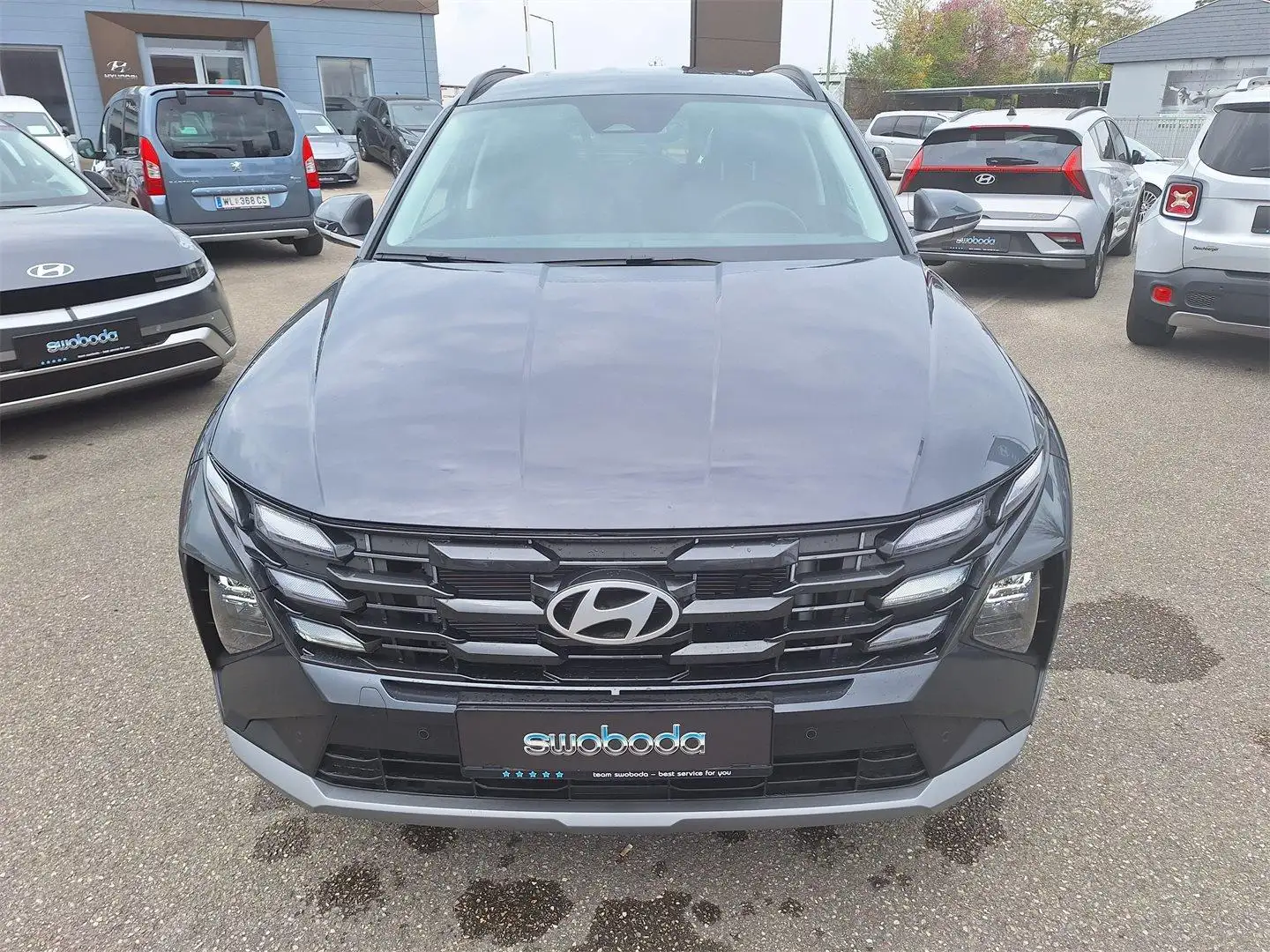 Hyundai TUCSON Tucson NX4 Jubile 1,6 T-GDi HEV 4WD AT t6hj2 Grau - 2