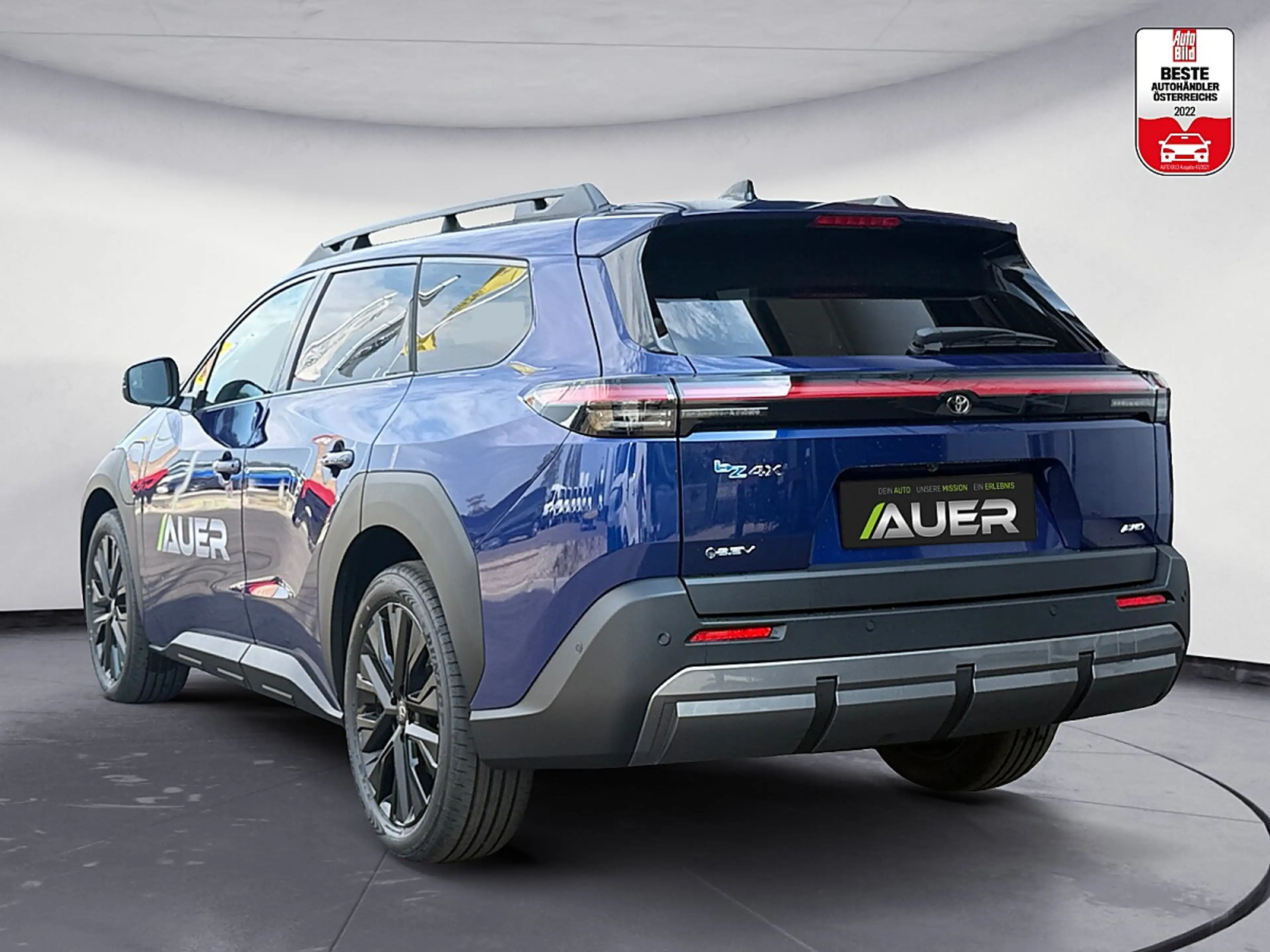 Toyota bZ4X BZ4X Touring Elektro 74,7kWh AWD Lounge | bis z... — photo 9