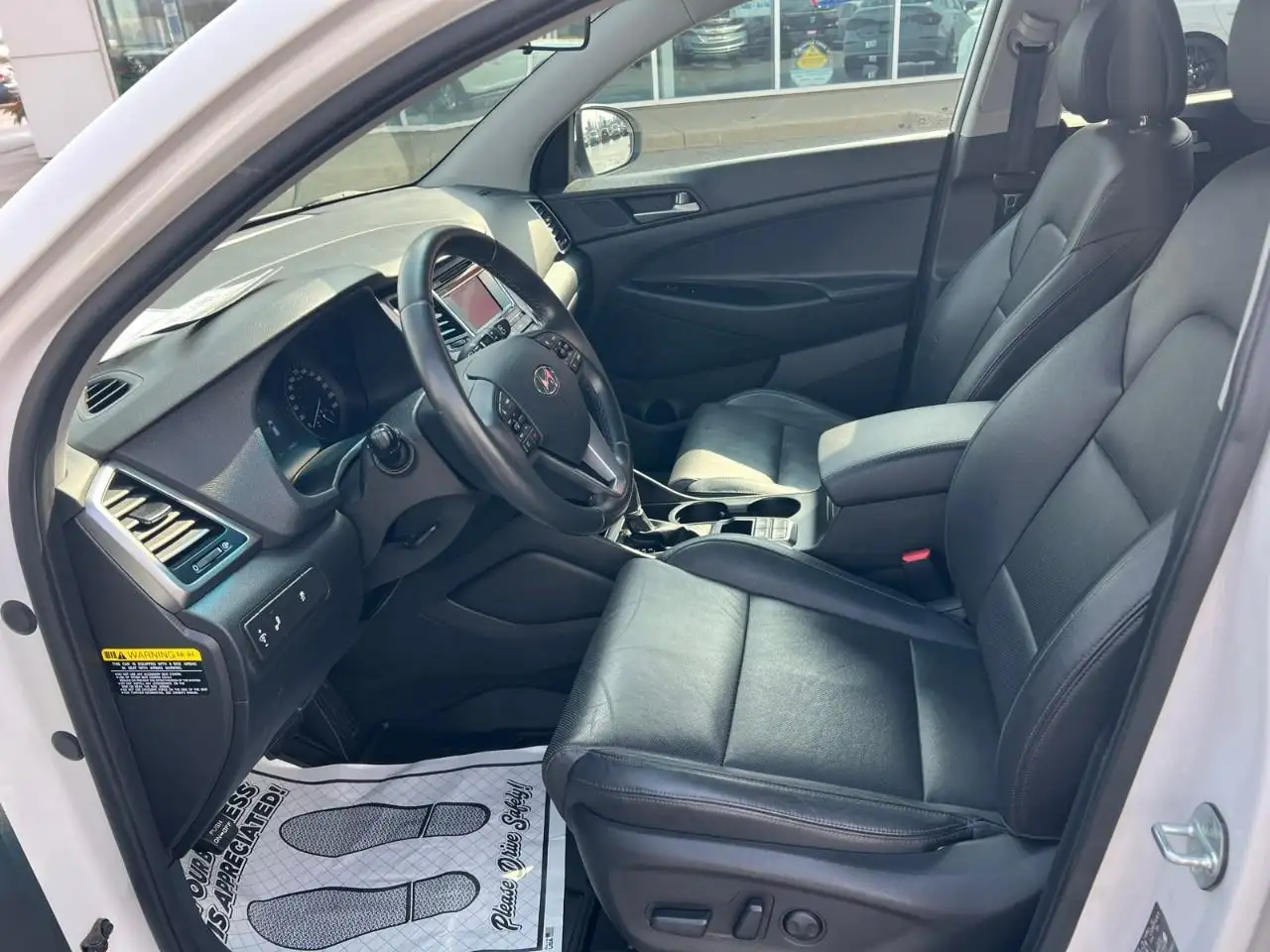 Hyundai TUCSON снимка Hyundai TUCSON