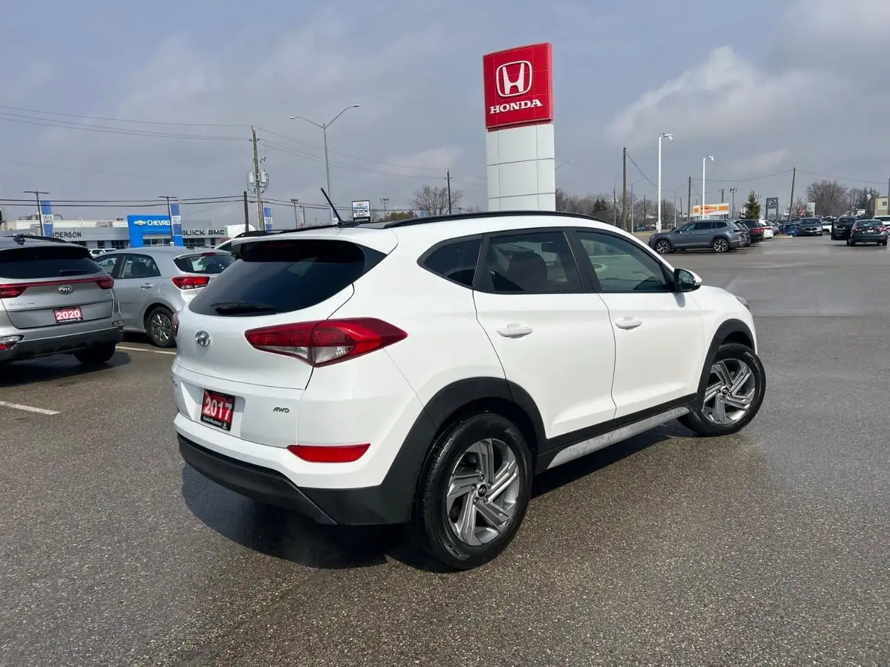 Hyundai TUCSON снимка Hyundai TUCSON