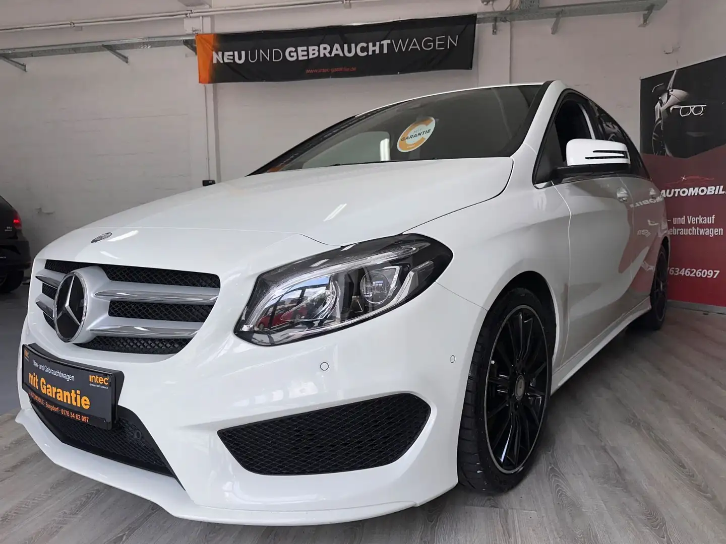 Mercedes-Benz B 200 AMG Line/Navi/Distronic/Elek.Sitze/Led Biały - 1