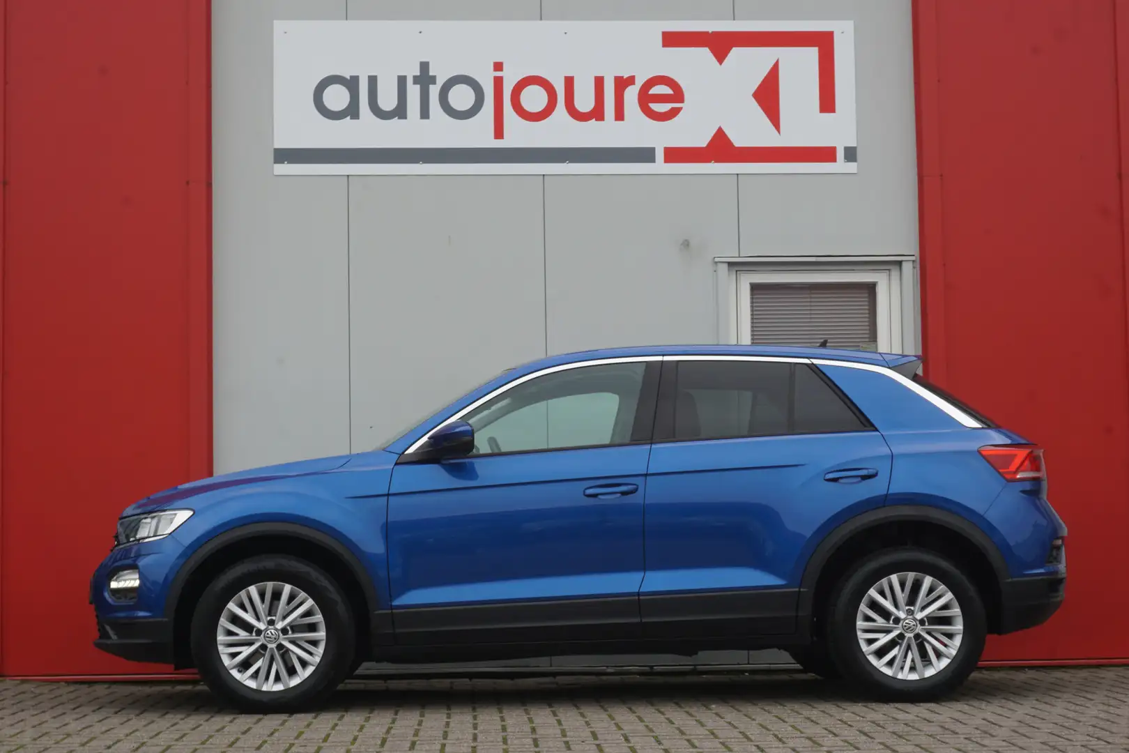 Volkswagen T-Roc 1.0 TSI Sport | ACC | Navigatie | Airco | Voorstoe Blauw - 2