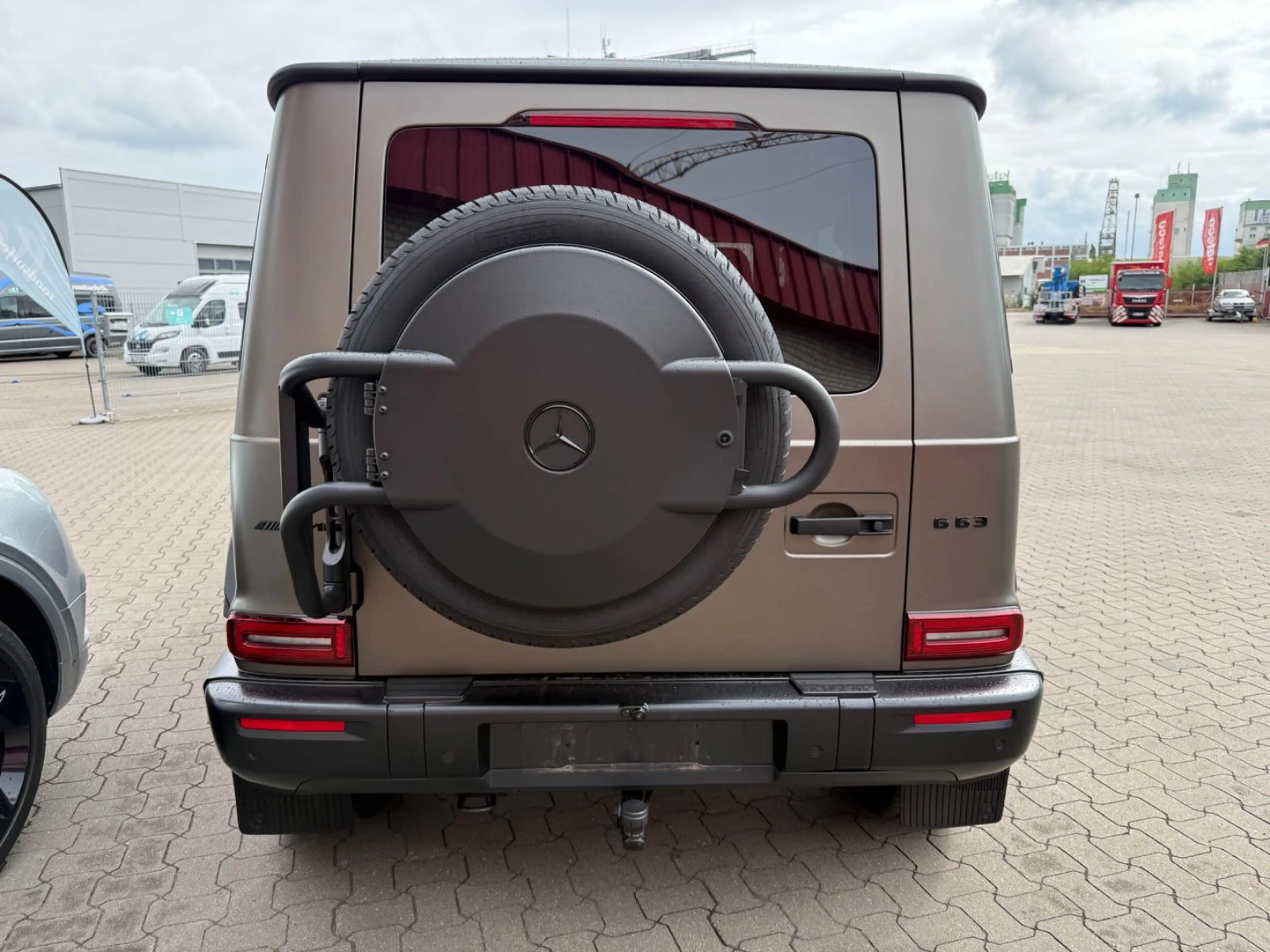 Mercedes-Benz G 63 AMG NIGHT-PAKET, SUPERIOR, 230.000 EUR UVP — photo 9