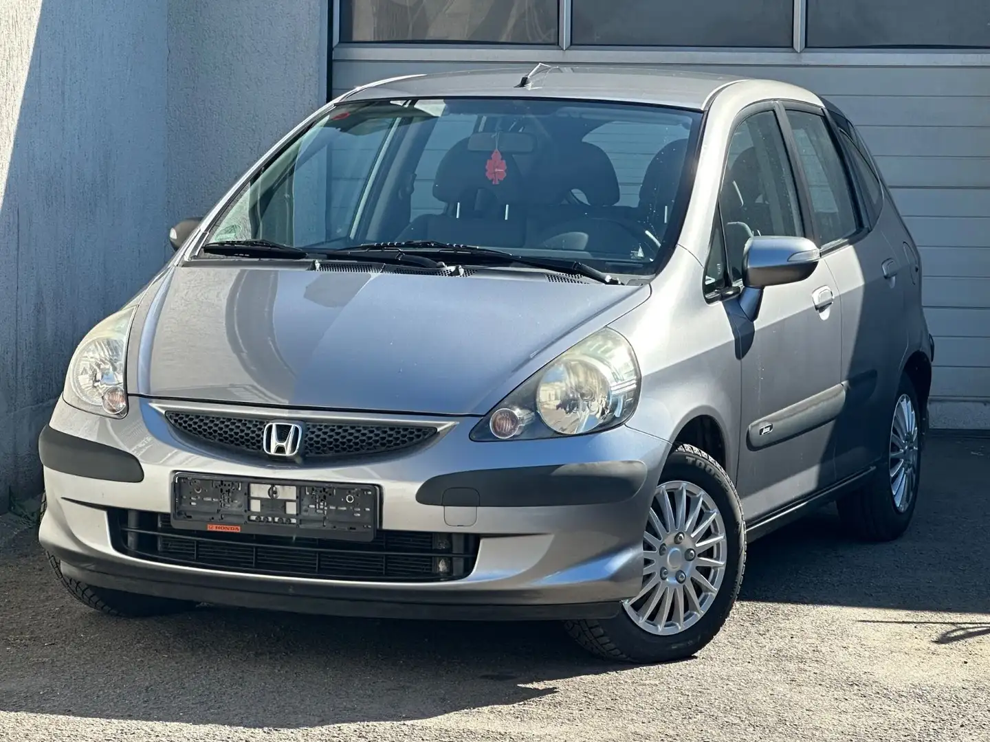 Honda Jazz 1.4 LS 5-Trg.*KLIMAAUTOMATI*ZV*2.HAND*EURO4 Silber - 1