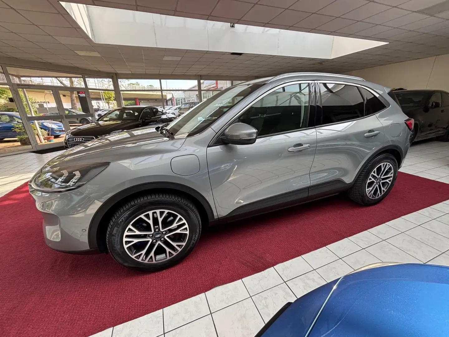 Ford Kuga Plug-In Hybrid Titanium X NAVI+LED+HUD+KAM Zilver - 1
