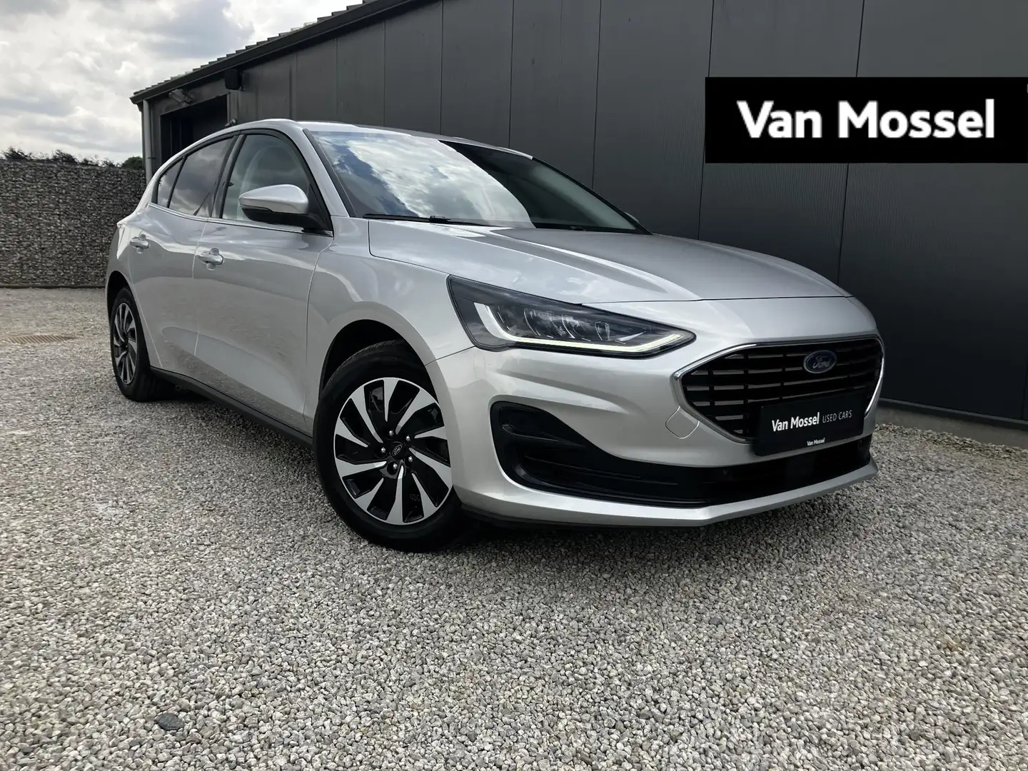 Ford Focus Titanium l CARPLAY l CAMERA l ZETELVERWARMING l Argent - 1