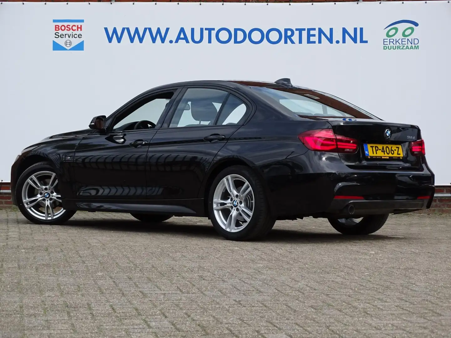 BMW 318 3-serie 318i M Sport Edition AUTOMAAT|ZWARTE HEMEL Schwarz - 2