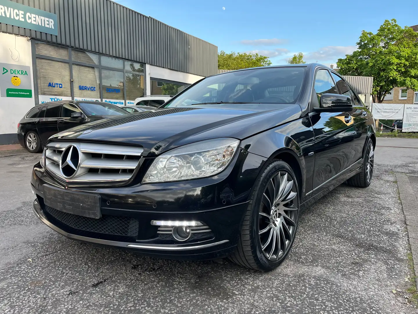 Mercedes-Benz C 180 C 180 CGI BlueEfficiency (204.049) Schwarz - 1