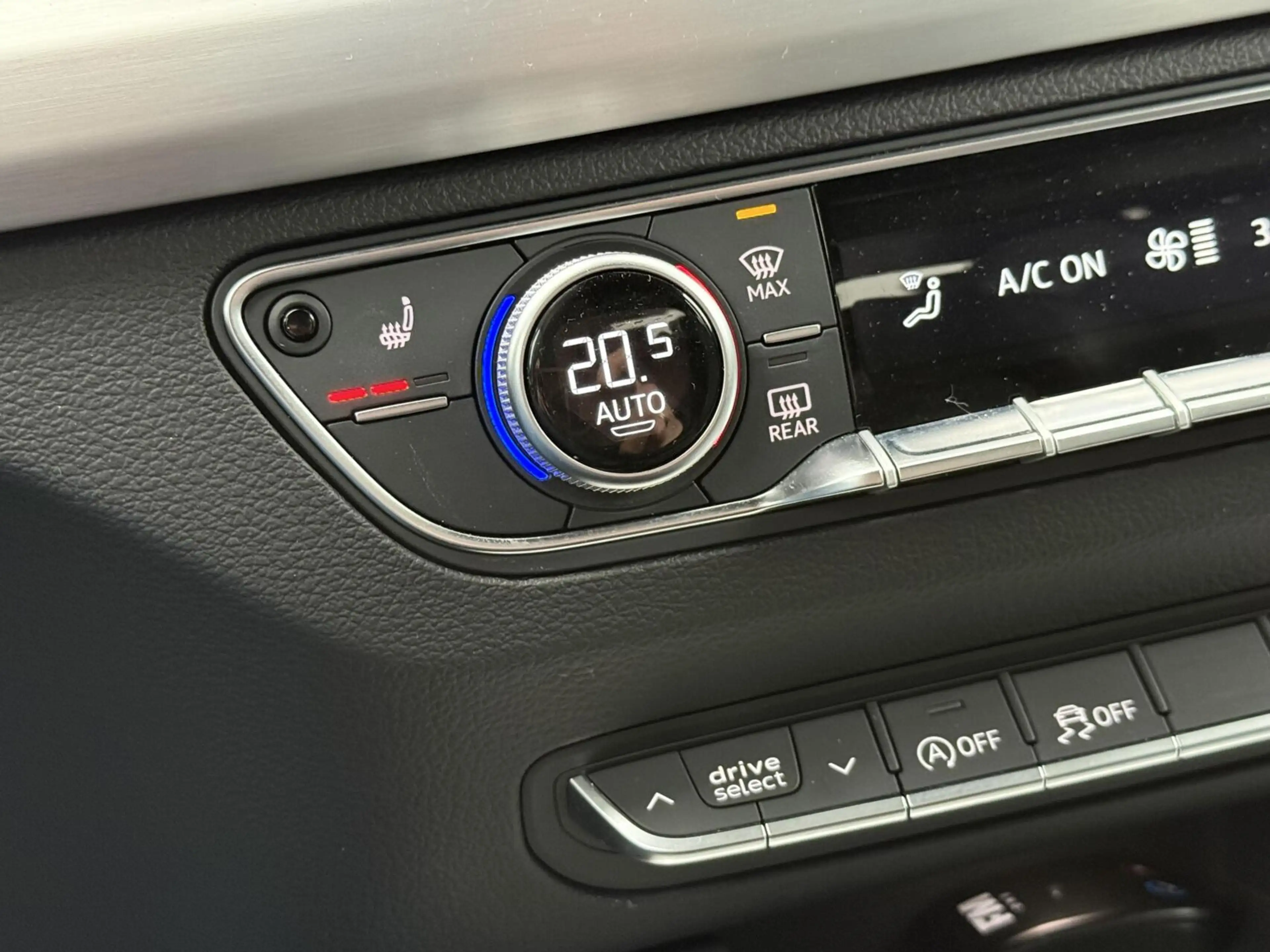 Audi SQ5 3.0 TDI quattro 63dkm! — photo 29