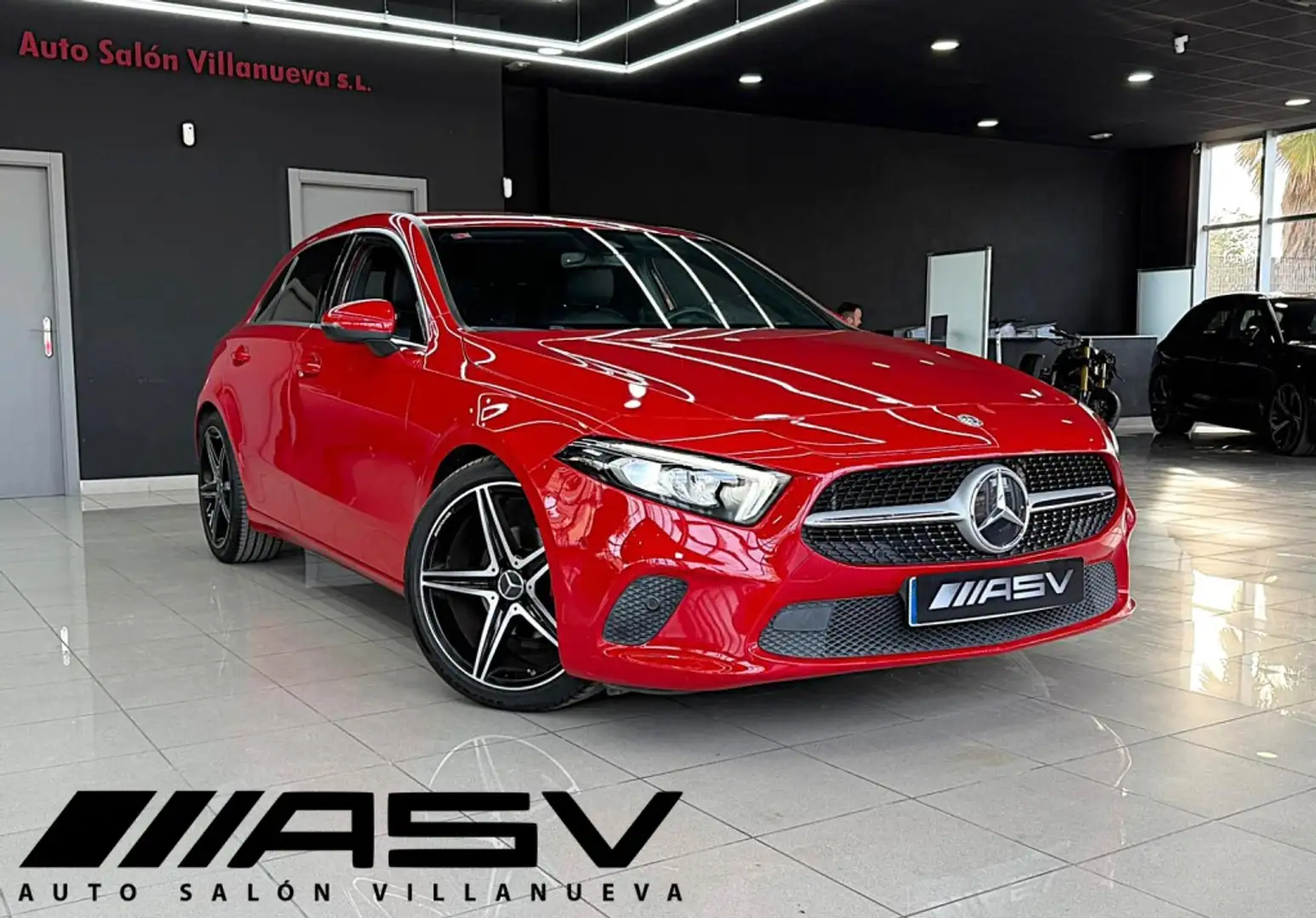 Mercedes-Benz A 180 180d 7G-DCT Rojo - 1