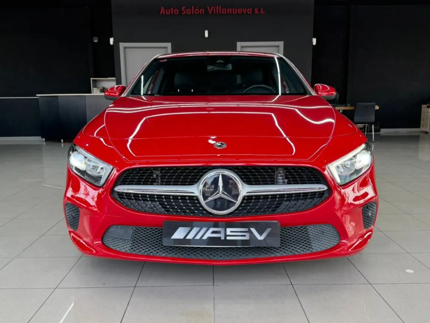 Mercedes-Benz A 180 180d 7G-DCT Rojo - 2