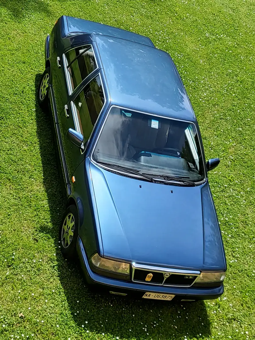 Lancia Thema 16 valvole aspirata Modrá - 2
