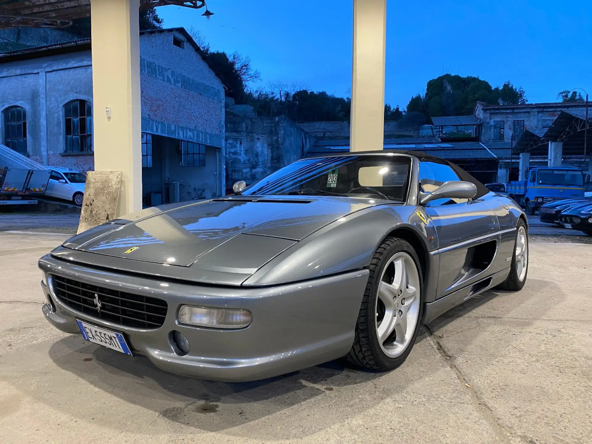 페라리 F355 1999 건메탈 사진 4