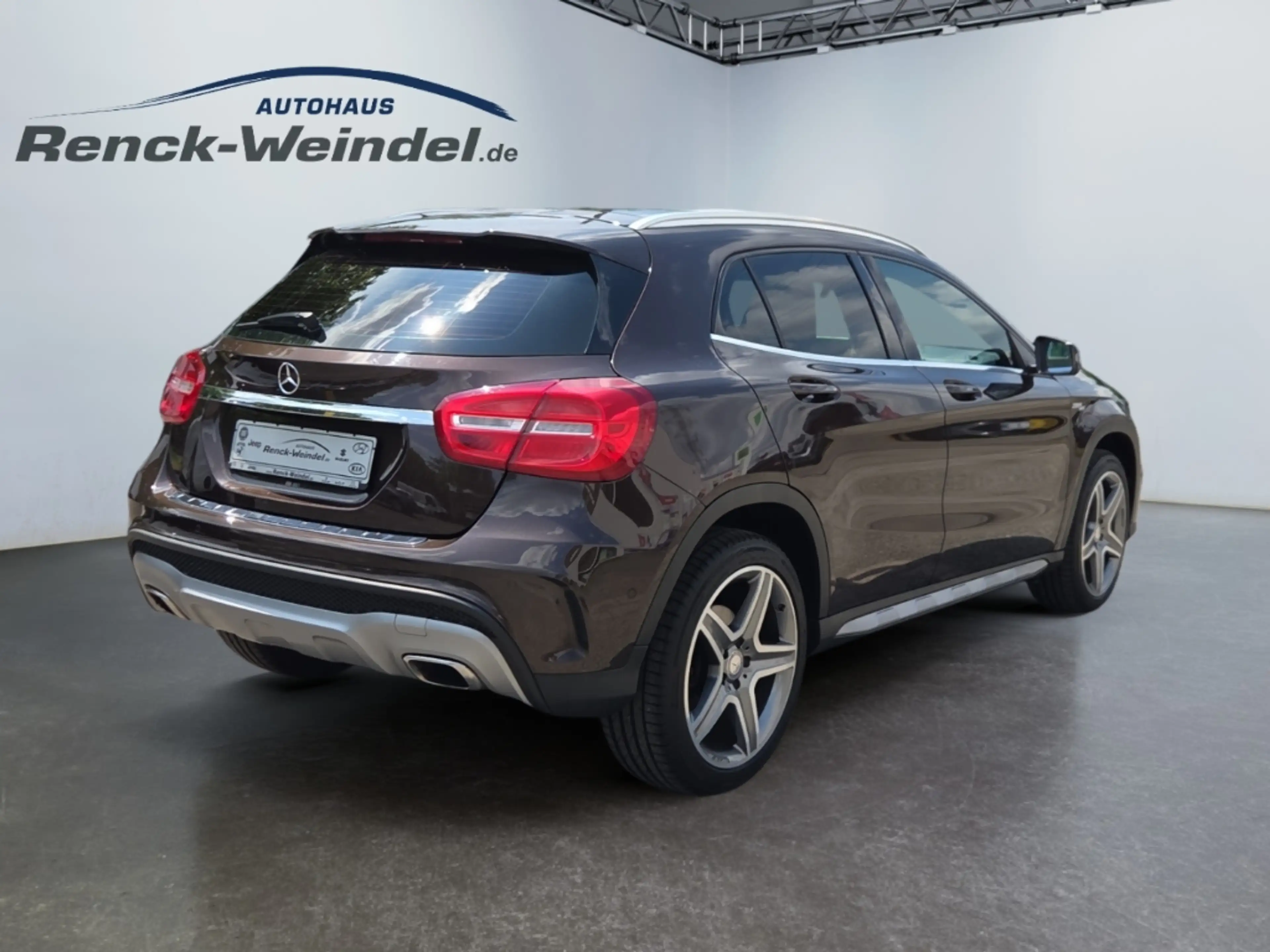 Mercedes-Benz GLA 220 CDI Street Style 220d Sportpaket El. Panodach Navi — photo 5