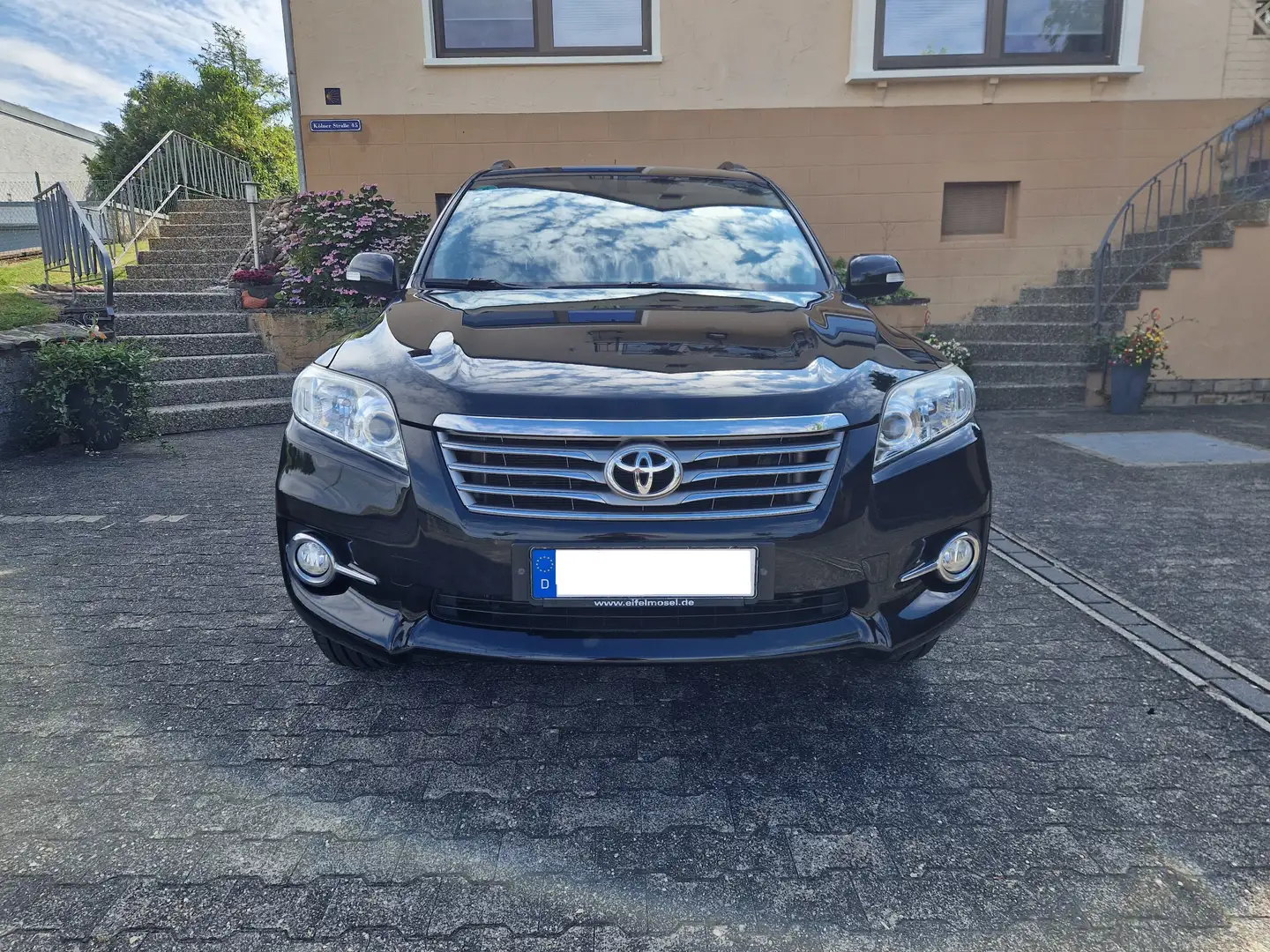 Toyota RAV 4 RAV4 Diesel 2.2 D-4D 4x4 Life Schwarz - 2
