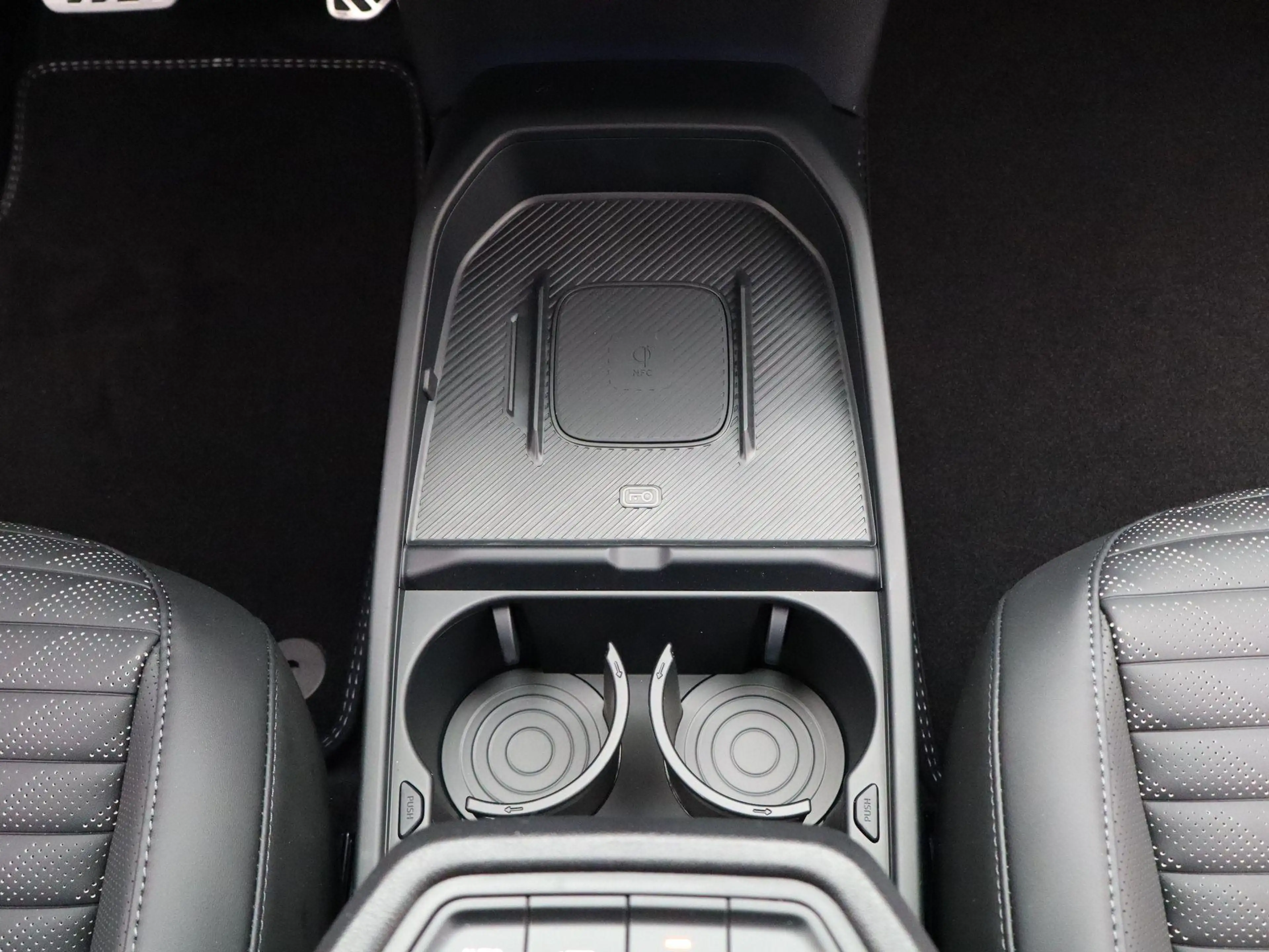 Kia EV4 Fastback GT-Line Business Edition 81.4 kWh | 360 C — photo 6