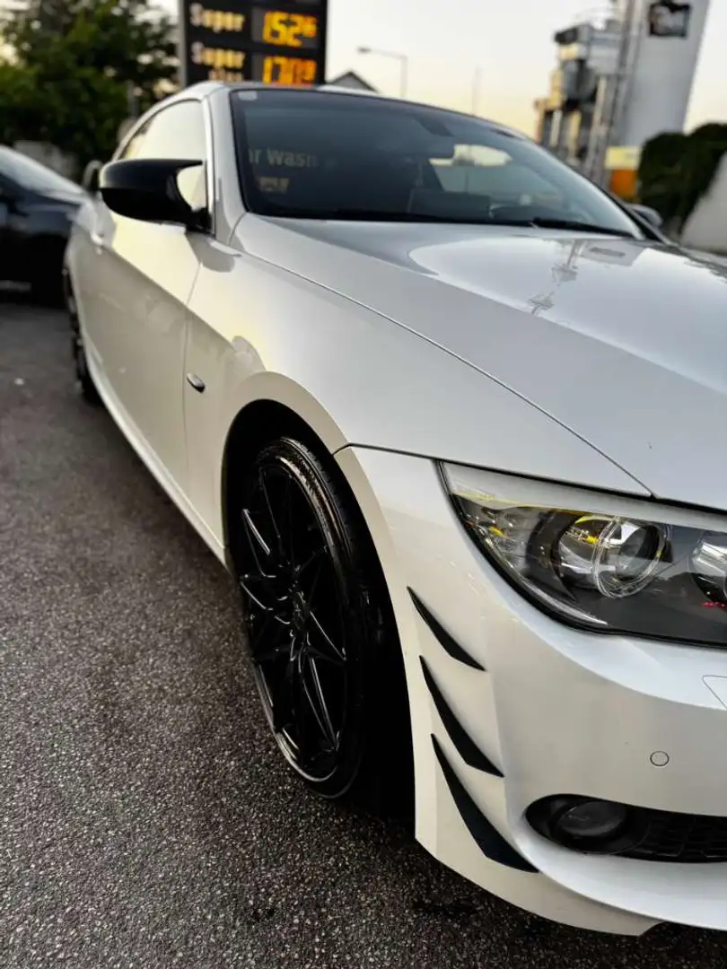 BMW 330 330Cd Cabrio Weiß - 1