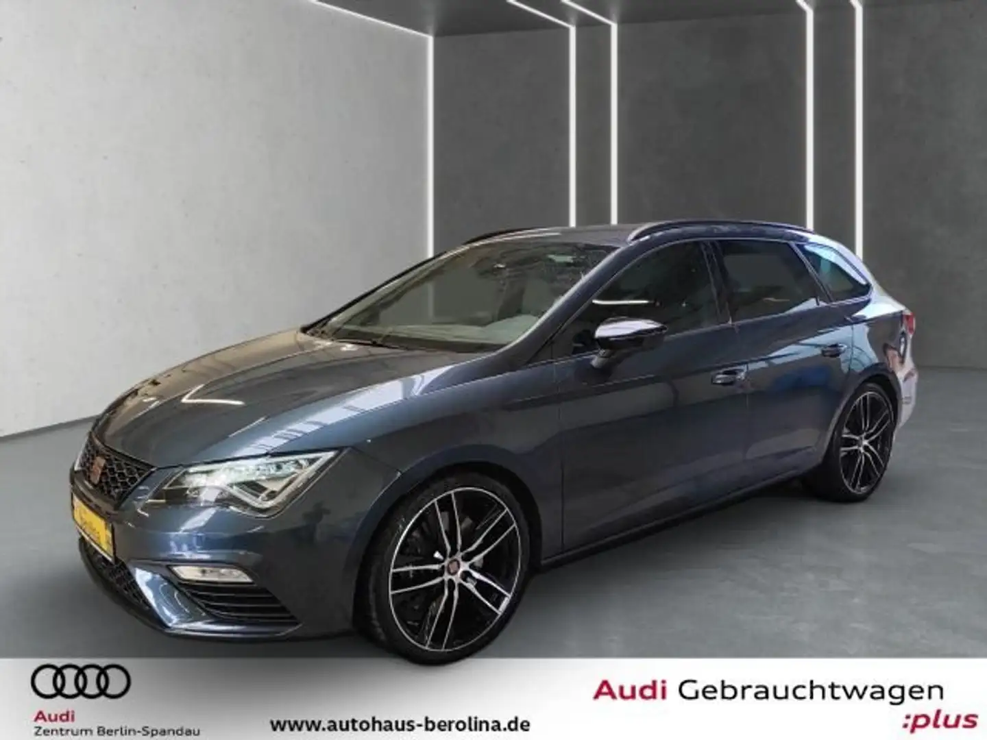 SEAT Leon ST 2.0 TSI 4D Cupra DSG *BEATS*ACC*R-CAM* Grau - 2
