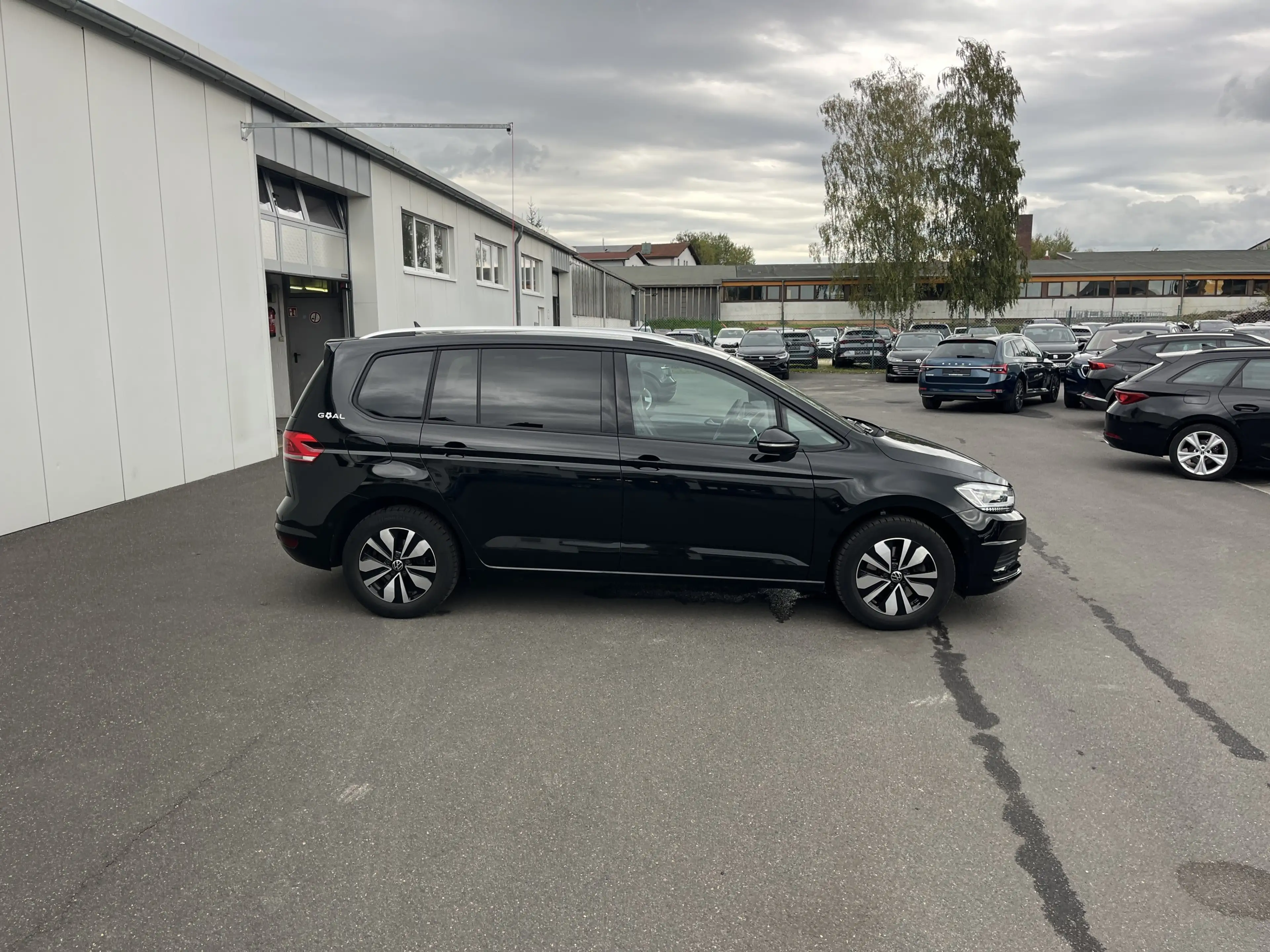 Volkswagen Touran 1.5 TSI DSG GOAL 194€ m.20% Anz. 7-Sitze AHK Nav — photo 6