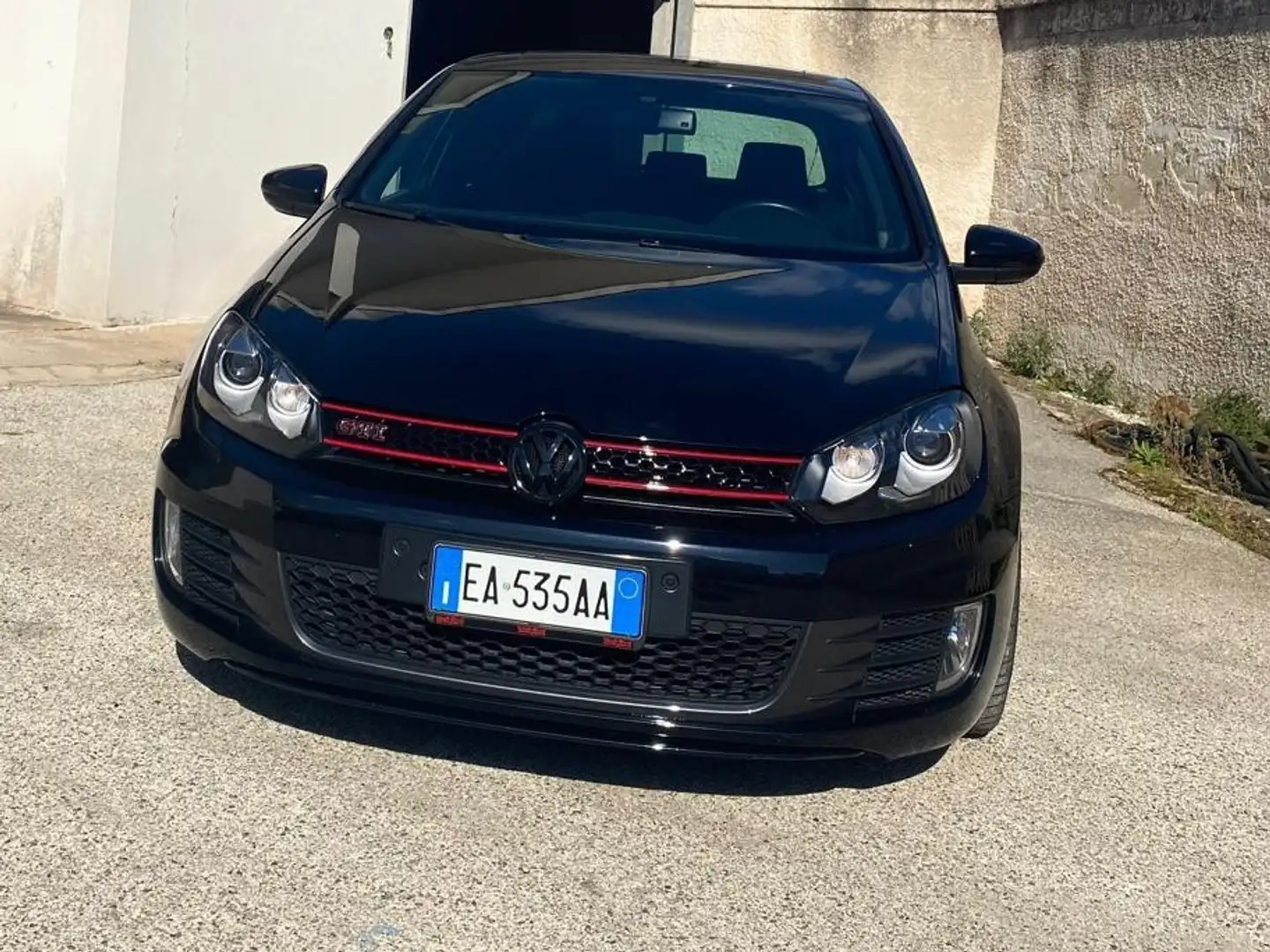 Volkswagen Golf GTI - 1