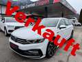 Volkswagen Passat Variant Elegance R-Line 4Motion DSG Weiß - thumbnail 1