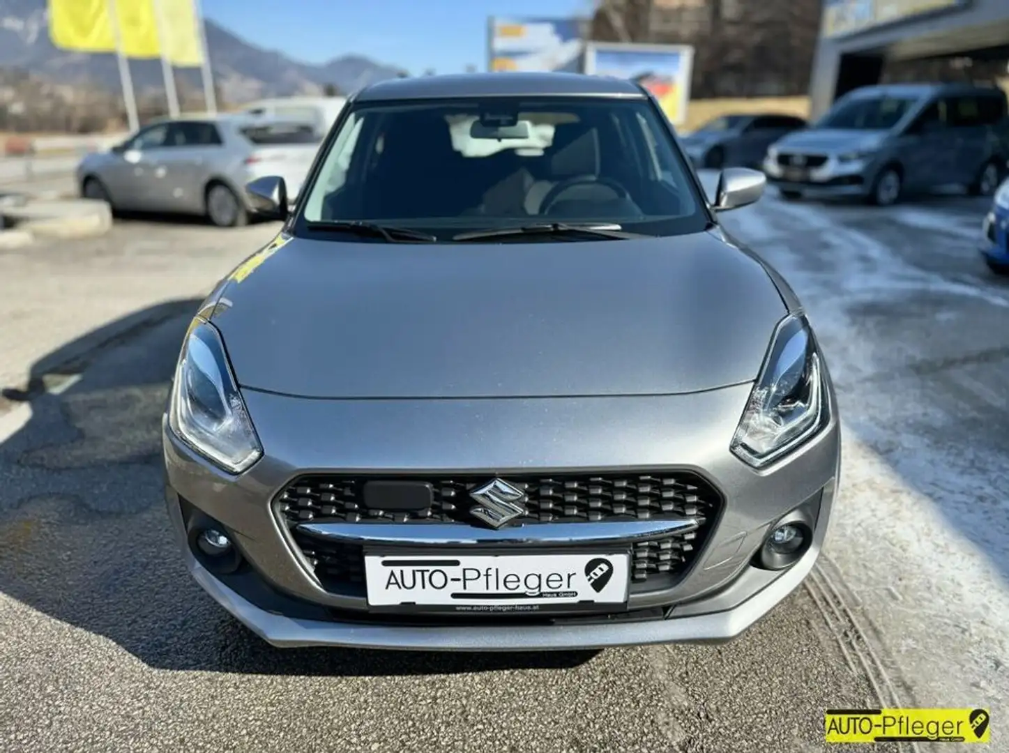 Suzuki Swift 1,2 HYBRID ''shine'' Plateado - 2