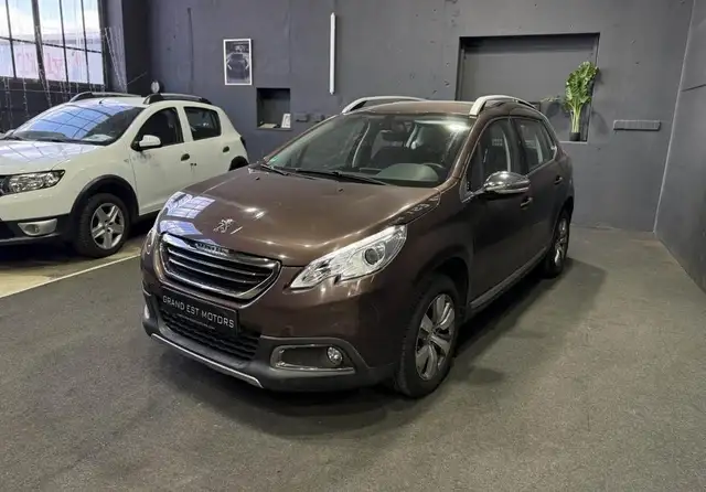 Peugeot 2008 view 3