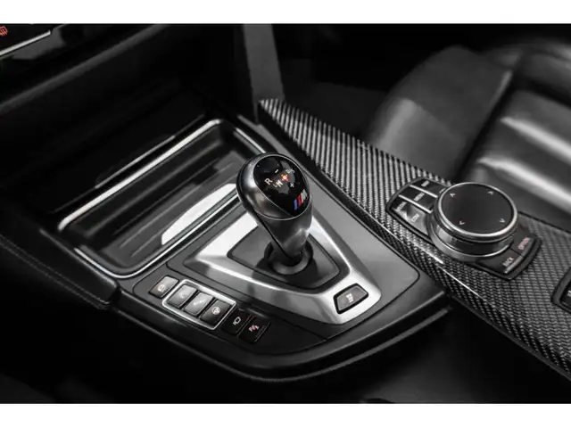 BMW M4 view 10