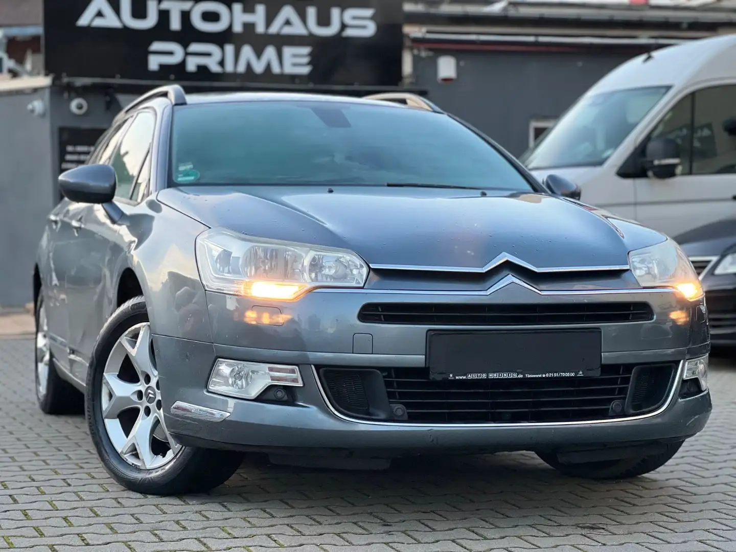 Citroen C5 Tourer Tendance++NAVI+SHZ+PDC+EURO 4+ Grau - 1