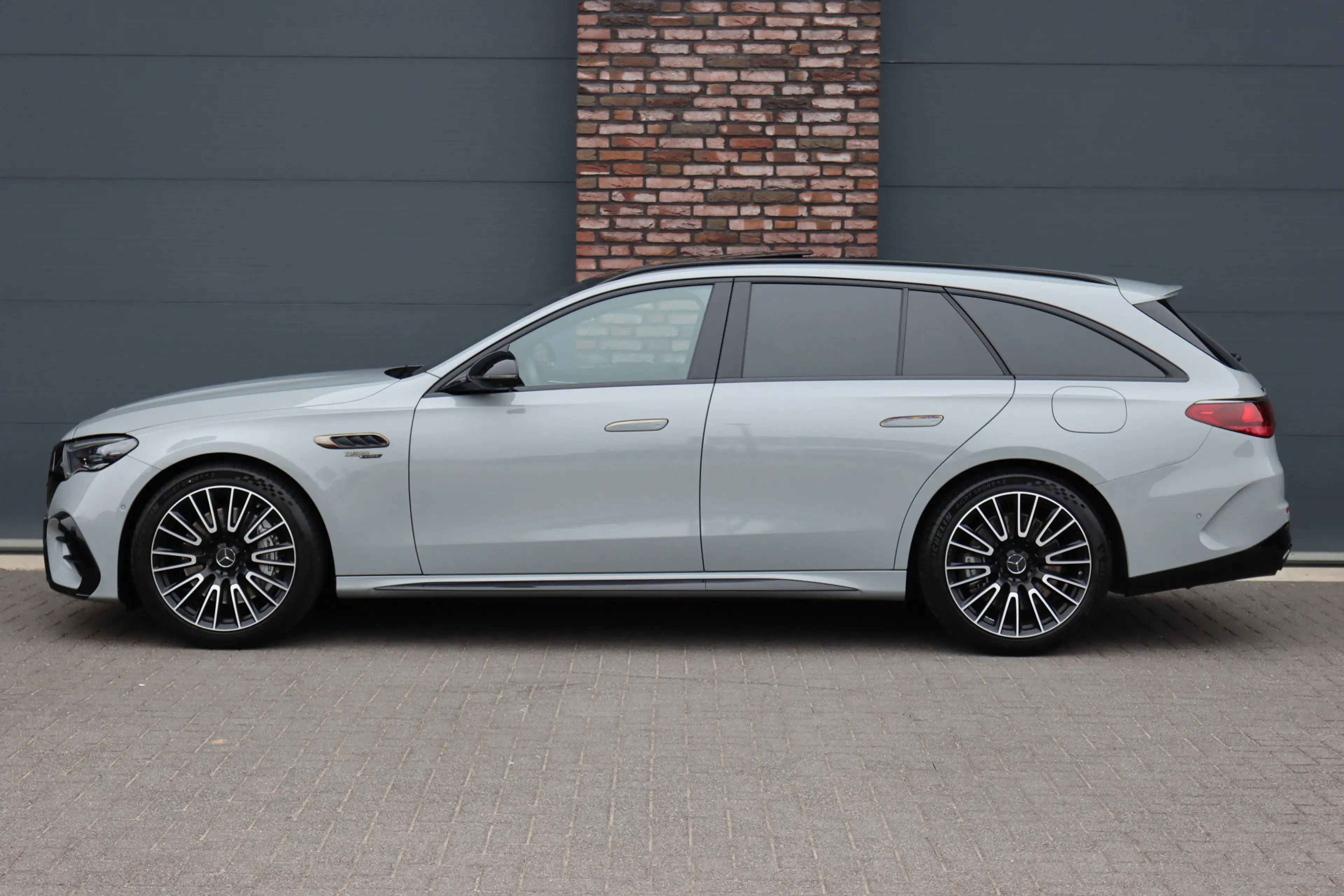 Mercedes-Benz E 53 AMG Estate 4MATIC+ Premium+ | 612pk | Hyperscreen | Ac — photo 9