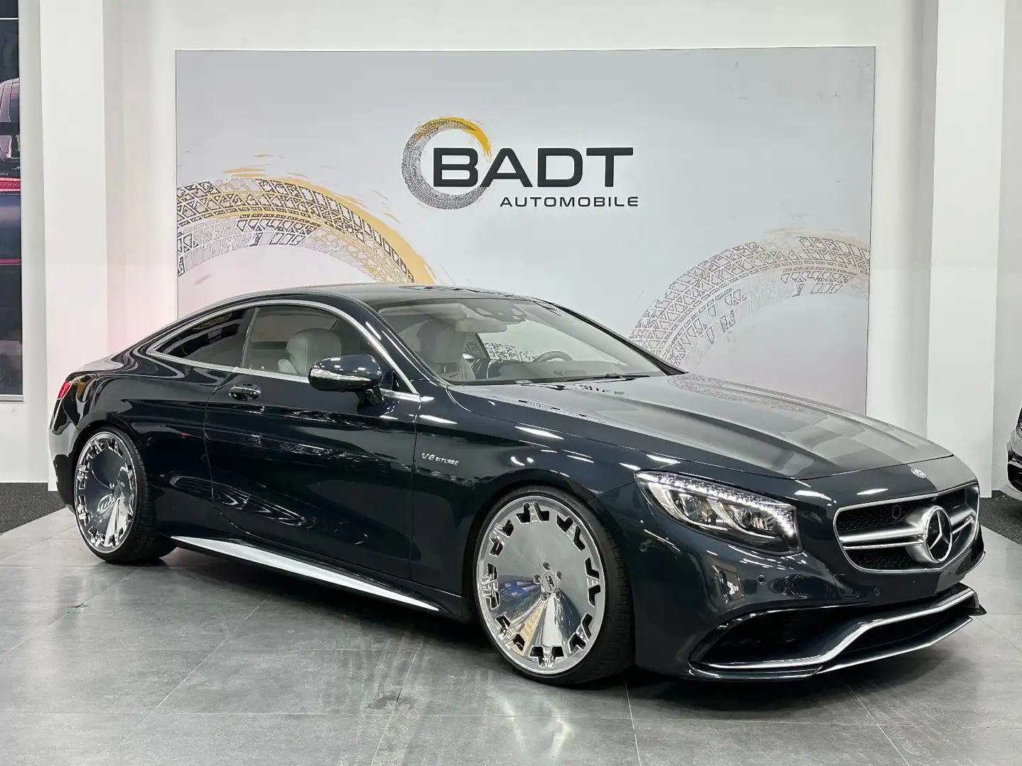 Mercedes-Benz S 63 AMG Coupe 4Matic Edition 1 22" VOLL Blau - 1
