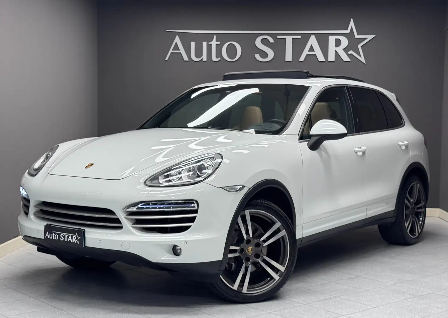 Porsche Cayenne 3.0 V6 tdi 245cv tiptronic PLATINUM EDITION Bianco - 1