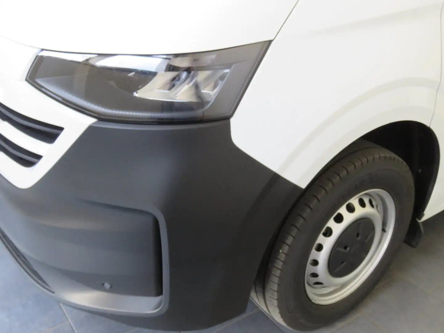 Volkswagen T7 Transporter VW Transporter T7 Kastenwagen TDI Weiß - 2