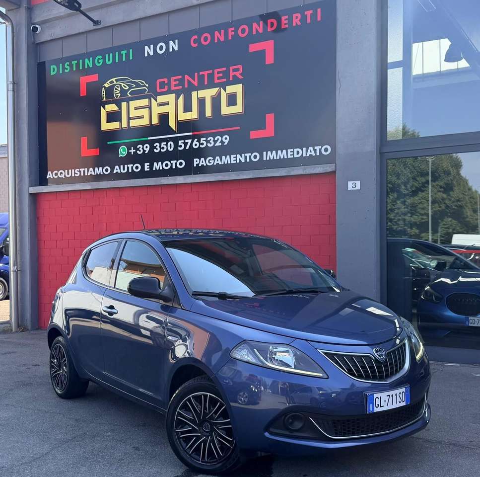 Lancia Ypsilon Ypsilon 1.0 FireFly 5 porte S&S Hybrid Alberta Fer