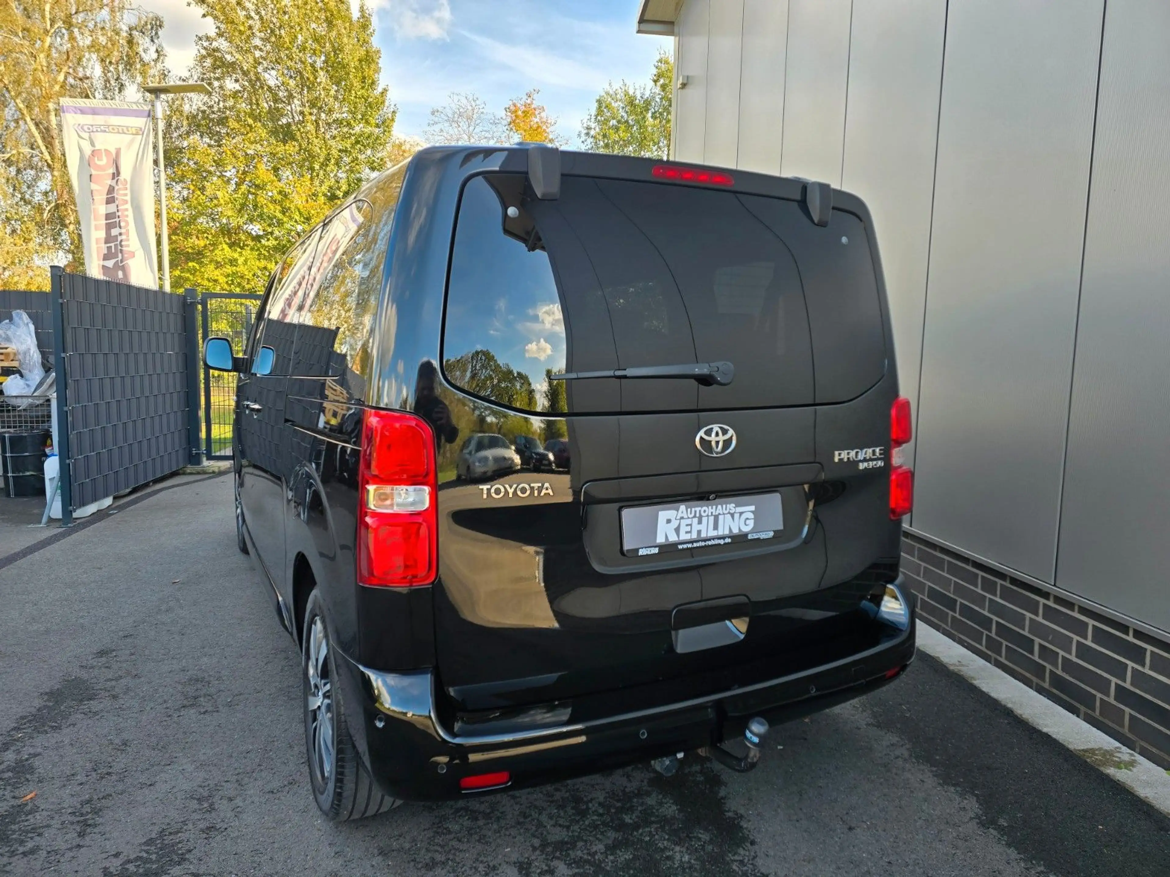 Toyota Proace Verso L1 Team Deutschland — photo 7