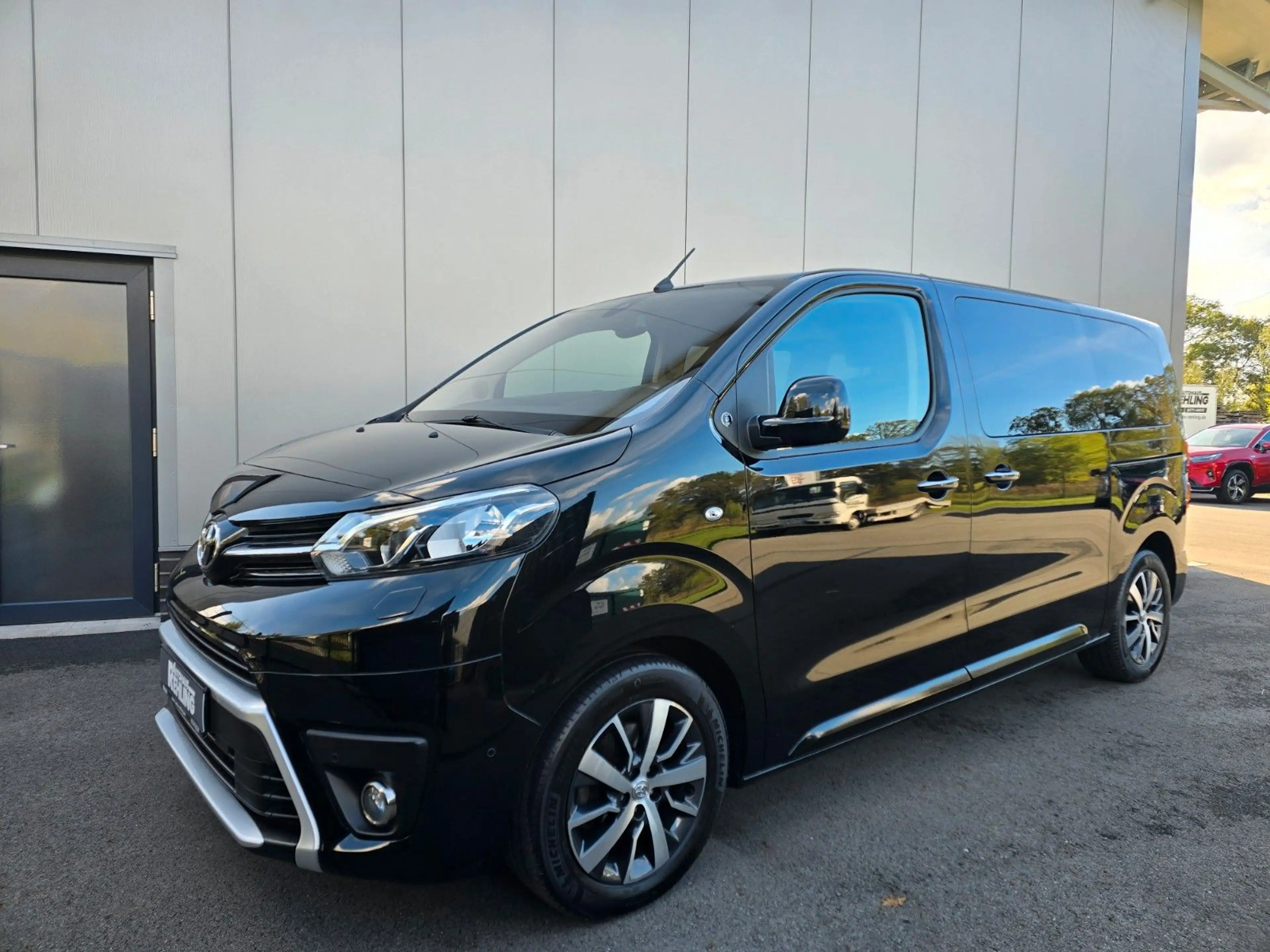 Toyota Proace Verso L1 Team Deutschland — photo 3