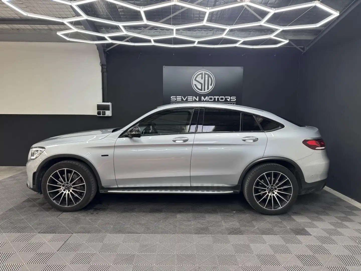 Mercedes-Benz G Coupé GLC 300 e + Hybrid EQ Power - BVA 9G-Tronic  Szürke - 2