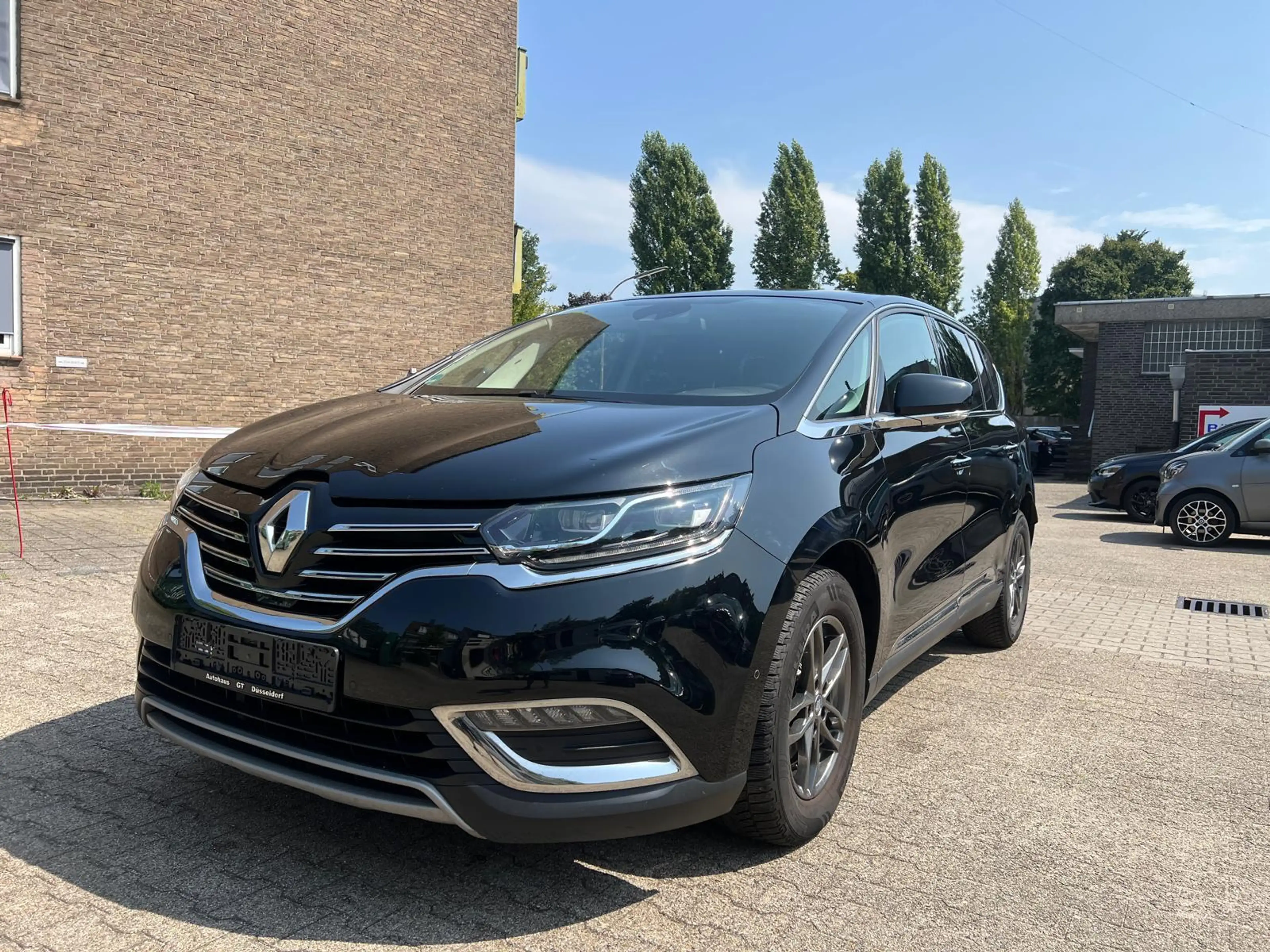 Renault Espace V Intens 1.6 dCI *Panorama*Head-up* — photo 2