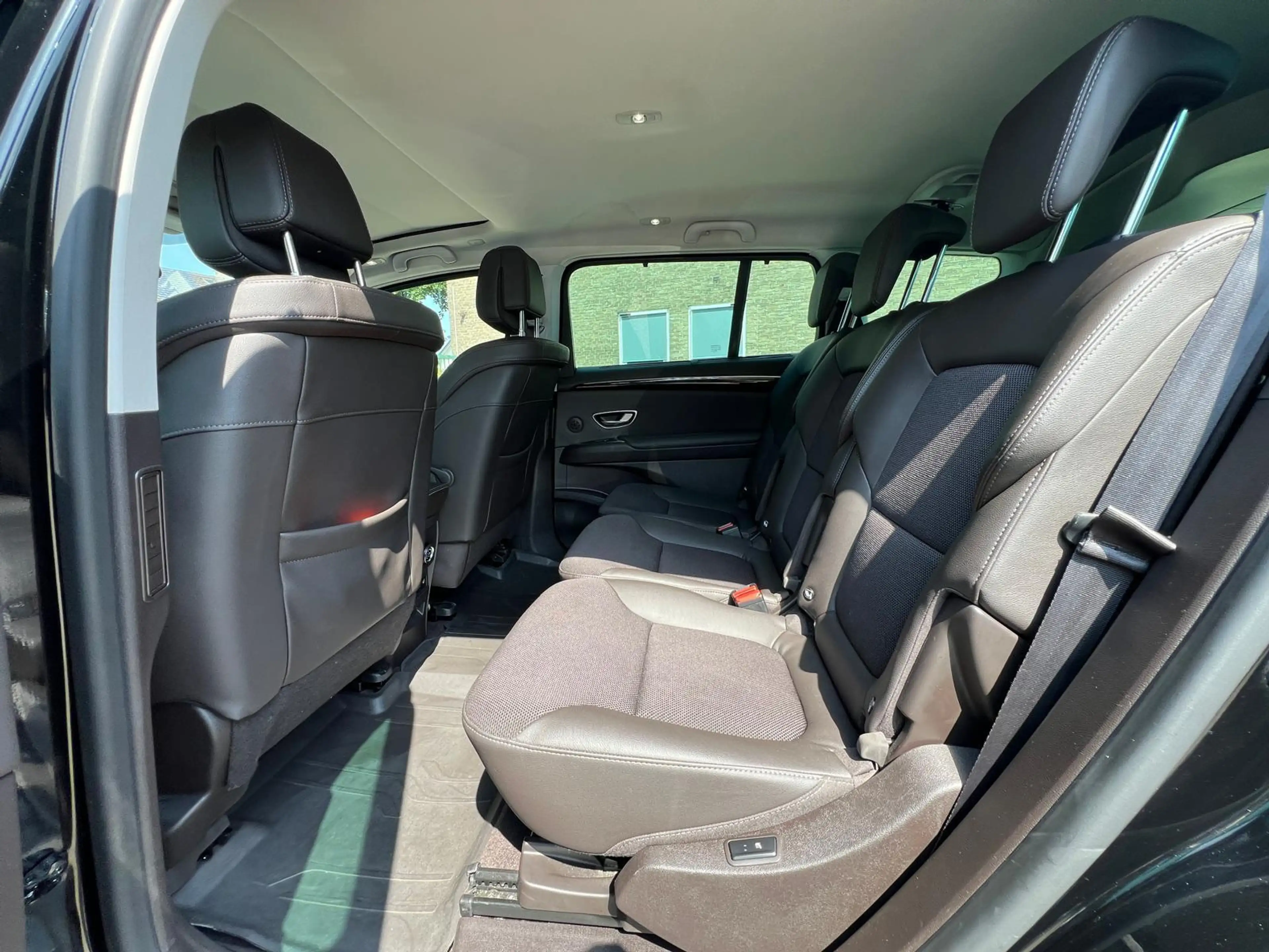 Renault Espace V Intens 1.6 dCI *Panorama*Head-up* — photo 11