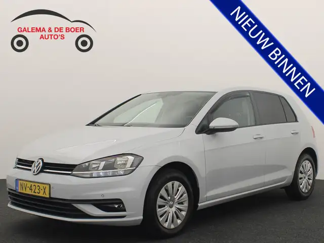 Volkswagen Golf 1.0 TSI Trendline WHITE SILVER / CARPLAY / NAVI /
